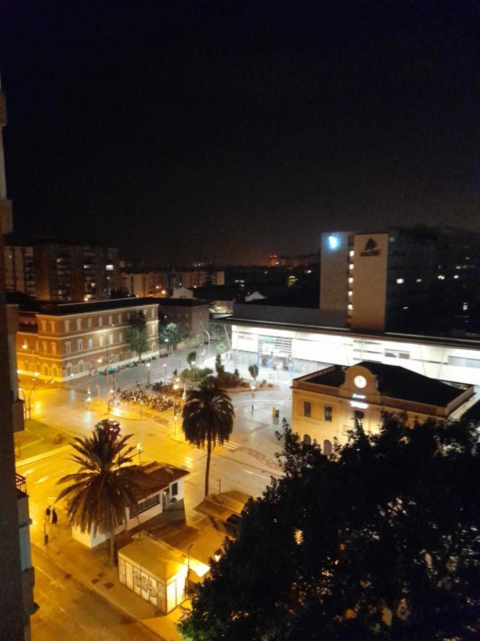 Estudio Frente A Estacion Maria Zambrano มาลากา ภายนอก รูปภาพ